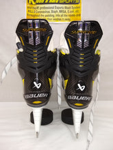 Used Bauer Supreme M4 Size 3 D Ice Hockey Skates