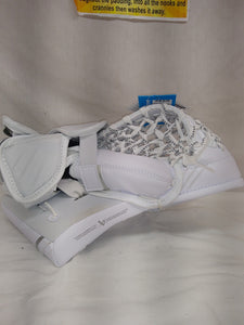 New Bauer GSX Reg (Lt Hand) Sz Jr White Ice Hockey Goalie Catcher
