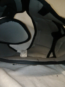Used Easton X-Treme Hockey Size Jr L Shoulder Pads