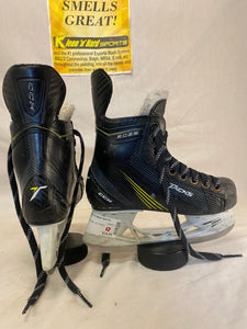 Used CCM Tacks 2052 Size 1 D Ice Hockey Skates