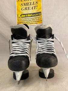 Used CCM Tacks 9040 Size Yth 13 D Ice Hockey Skates