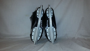 Used CCM U+ 04 Size 8 D Ice Hockey Skates