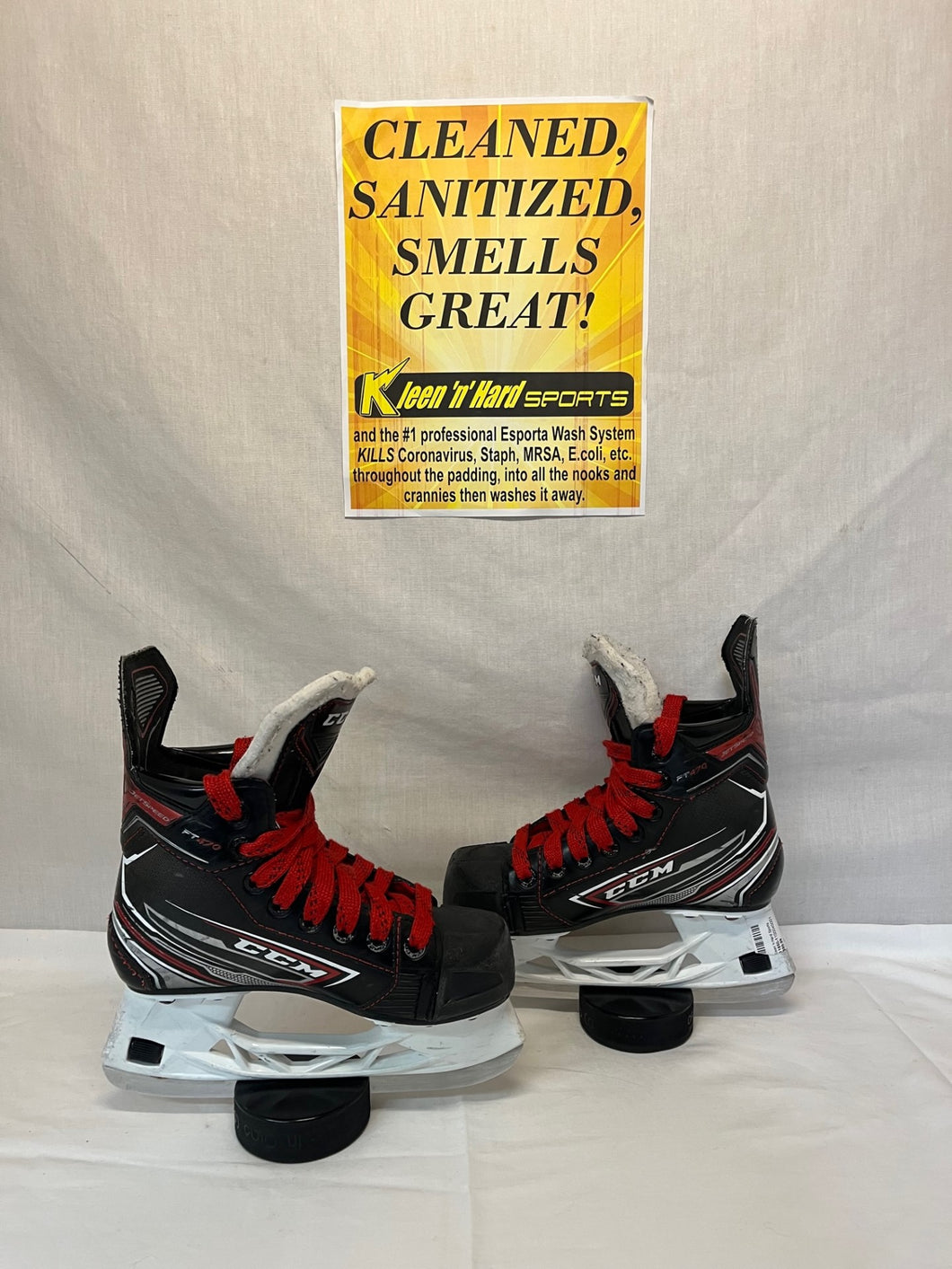 Used CCM Jetspeed FT470 Size 1 D Ice Hockey Skates