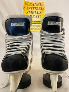 Used CCM Champion 90 Size 2 D Ice Hockey Skates