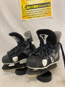 Used Tour TR 2000 Ice Hockey Size Yth 10 Skates