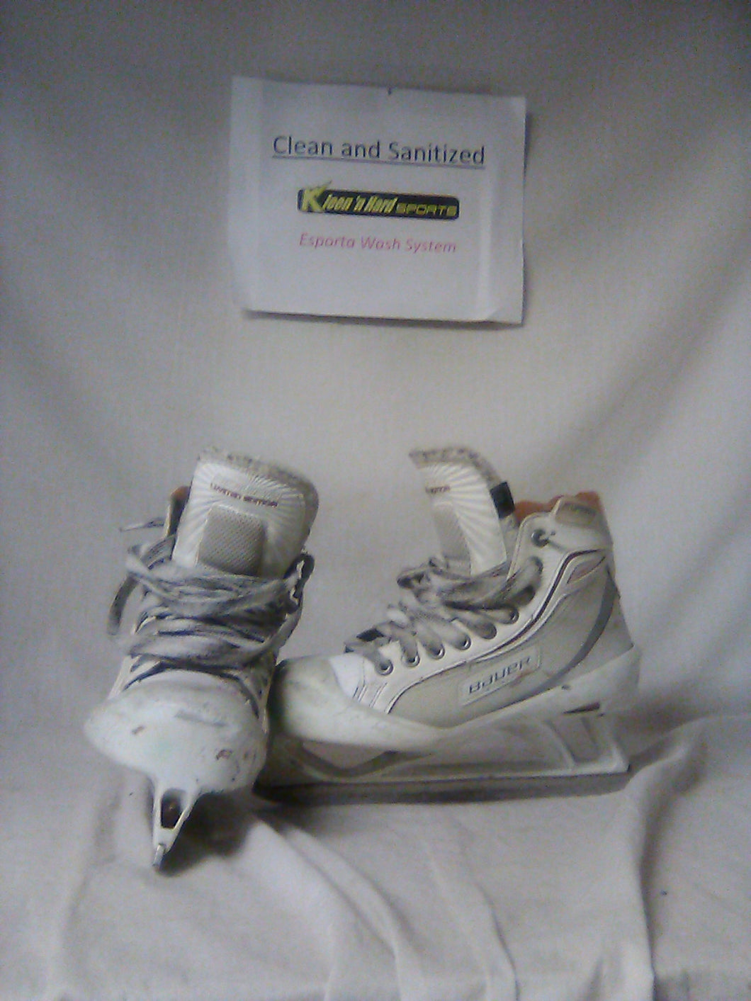 Used Bauer Supreme One80 Size 3.5 Ice Hockey Skates