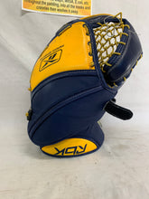 Used Reebok Premier II Pro Reg (Lt Hand) Sz Sr Ice Hockey Goalie Catcher