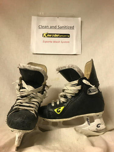 Used Graf supra 705 Size 3 Hockey Skates